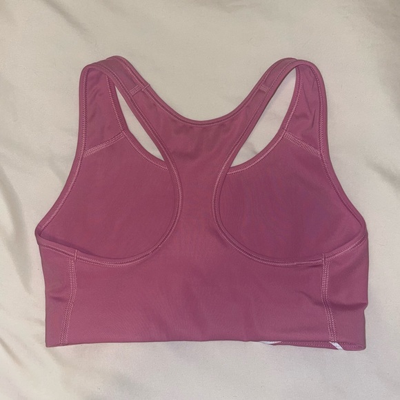 Nike sports bra - Picture 3 of 3